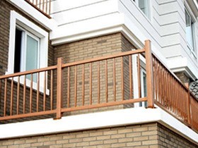 家里的阳台护栏高度选择标准