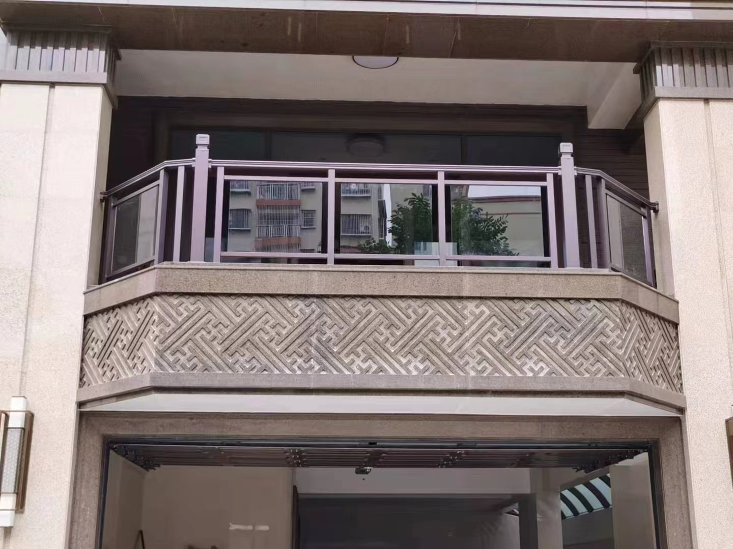 铝艺玻璃护栏