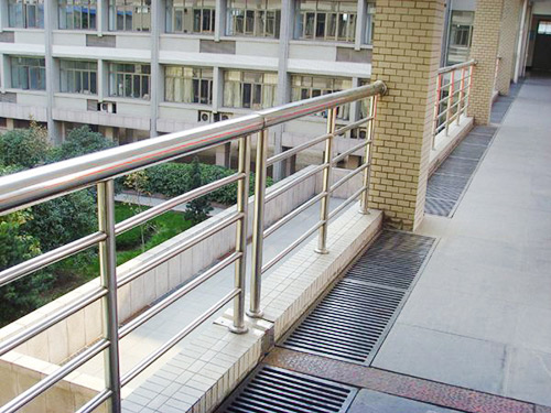 不锈钢栏杆