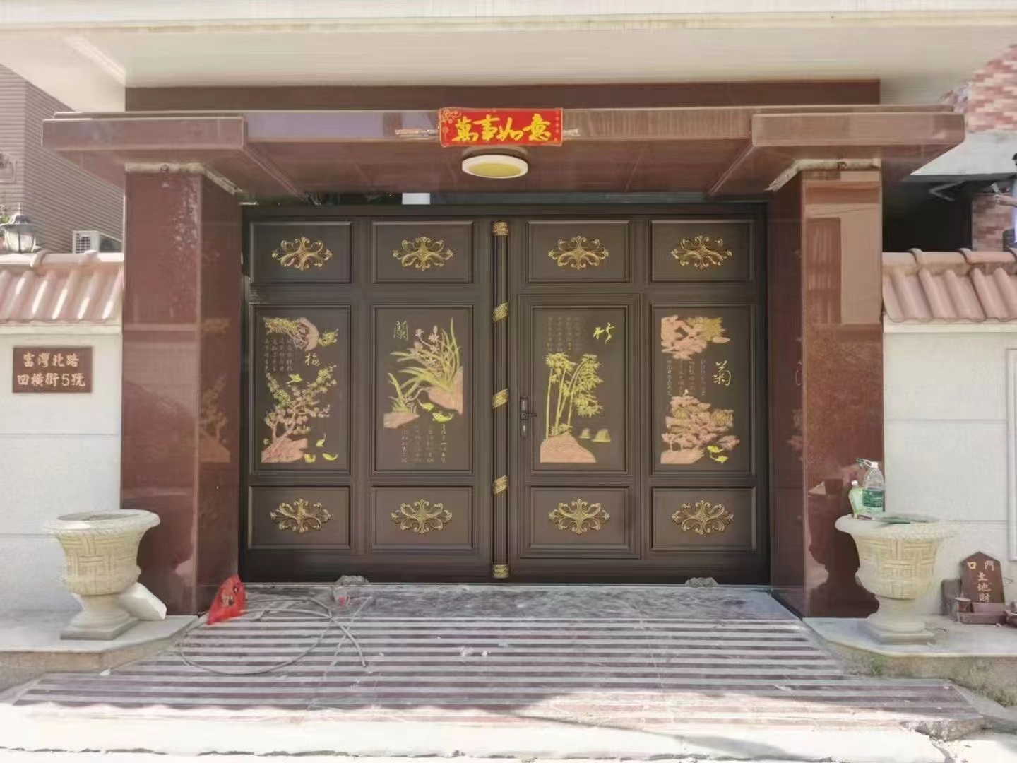 别墅高端铝大门